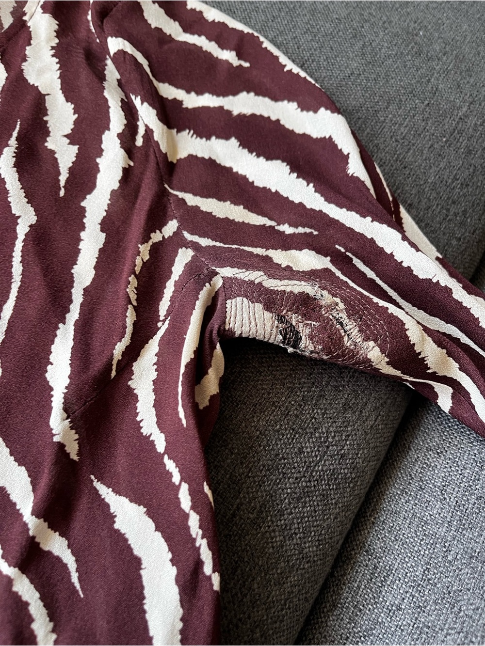 SOLD - Réalisation Par The Gia Animal Silk Maxi Dress Size S Zebra Bell Sleeves - Picture 8 of 13